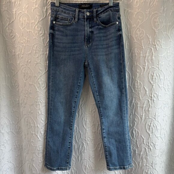Judy Blue Skinny Fit Capri size 3 - Picture 1 of 5
